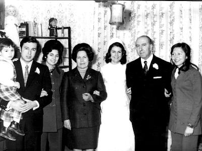 flix1c  JORDI FLIX, RAMON FLIX PERE, TERE ANTOLINO, ROSITA PERE, AGNÈS FLIX, RAMON FLIX SEGURA I ROSÓ FLIX.