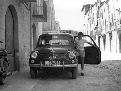elvira0001  EL MIQUEL HUGUET AL CARRER SANT ISIDRE.