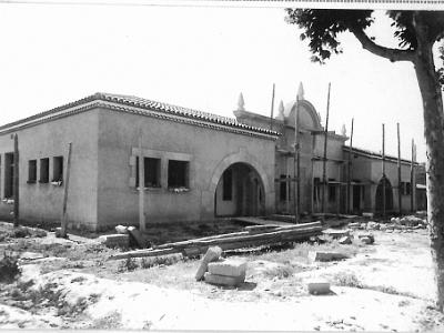 escola-a  EDIFICANT LES ESCOLES.