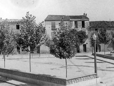 sala20022  UNA ALTRA VISTA DE LA PLAÇA.