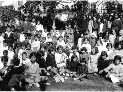 tots  NENS I NENES DE CASTELLDANS, FA UNS ANYS.