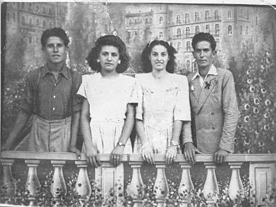 domin0024  JOSEP BARBERÀ, RAMONA OLIVART, NURI SALA I LLUÍS FARRAN BARBERÀ..