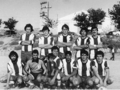 campjo1  D'AQUESTA NO FA TANTS ANYS ÉS AMB COLOR: GENARO MATEU, JAUME SEGURA, CONRAD SANS, JOSEP RAMON BERNAUS I JULIO MELERO. ACOTXARTS: EMILI REBULL, SISCO BARBERÀ, JOSEP RAMIS, LLUÍS CORRETJÉ, MIQUEL HUGUET I JOSEP Mª JOVELLS.  EL NEN ROGER RAMIS.