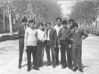 Escaner24  JOSEP Mª SOLÉ CODINA, JULIO VALLVERDÚ, FRANCISCO FARRAN "FLORENTINA", JOSEP RAMON FARRAN CURCÓ, MIQUEL HUGUET ARGILÉS, JOAN SIMÓ "BARRUGUES", FRANCESC BELLET "FILL PORTELLA" I UN NOI DE LLEIDA.