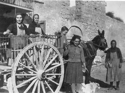 sere0012  CECILIA MATEU, JOSEFA PANÉS, DOLORES PANSET I TRESA PANSET.