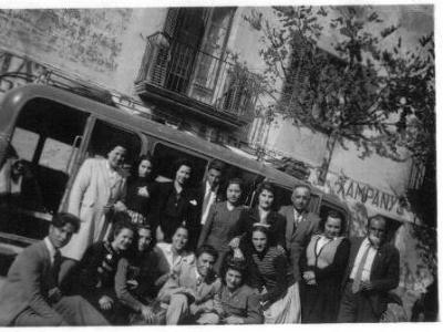 xampany  SORTINT DE VIATGE AMB ELS AUTOCARS XAMPANY.