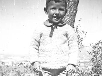ordre04  LA TÍPICA LLETERA PER ANAR A COMPRAR LA LLET. JOSEP Mª JOVELLS I MIQUEL.