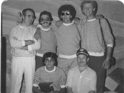 equus  GRUP EQUUS: JOSSEP ALENTÀ, MANEL PIULATS, JOSEP FARRÉ, FRANCESC MARTÍ, SISCO CORRETJÉ I RAMON SIMÓ.