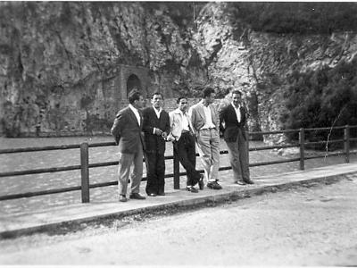 orq0009  REPOSANT AL PANTÀ.