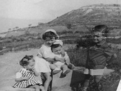 Nuri12a  Mª ANTONIETA BARBERÀ, Mª DOLORS ROCA OLIVART, DOMINGO SUÑÉ OLIVART I JOSEP BARBERÀ.