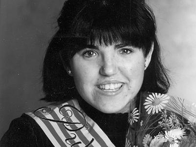 bonet0003  SILVIA BONET SABATÉ,  PUBILLA SORDA DE LES FESTES DE MAIG DE LLEIDA L'ANY 1999.