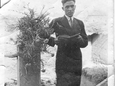 fulleda0004  ESTEVE ROCA, ANYS 1920.